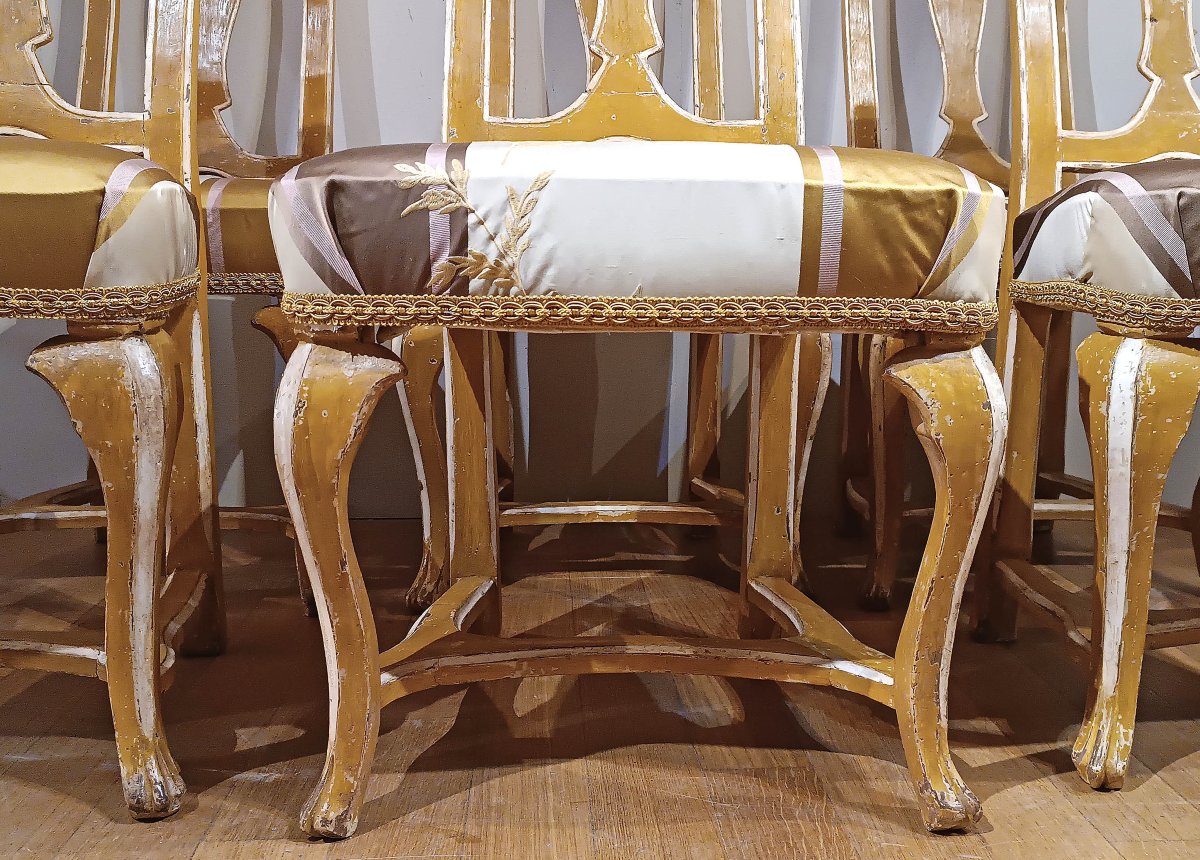 Mid-18th Century Six Louis XV Chairs In Painted Wood-photo-7