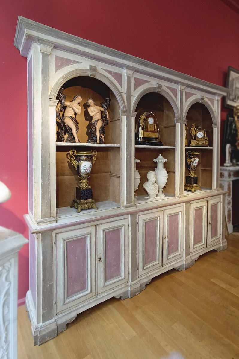 Late 18th-early 19th Century Painted Neoclassical Bookcase-photo-4