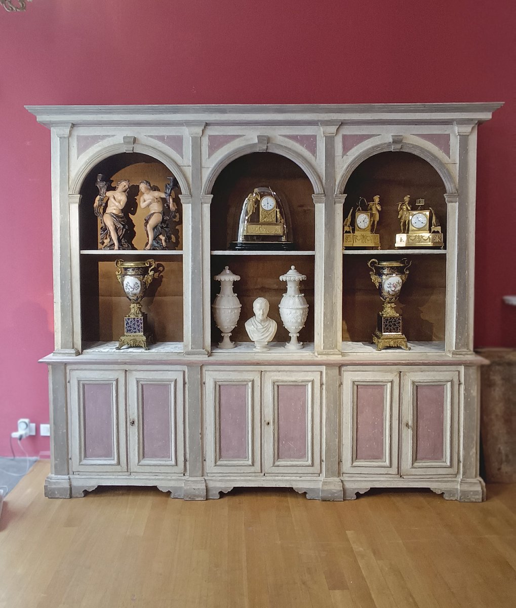 Late 18th-early 19th Century Painted Neoclassical Bookcase-photo-8