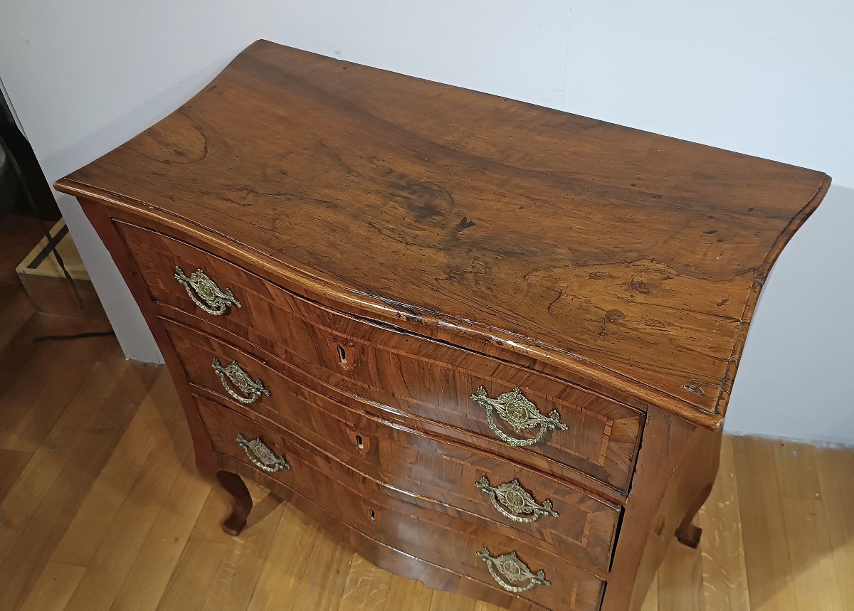 COMMODE EN NOYER LOUIS XV MILIEU DU 18ème SIÈCLE-photo-2