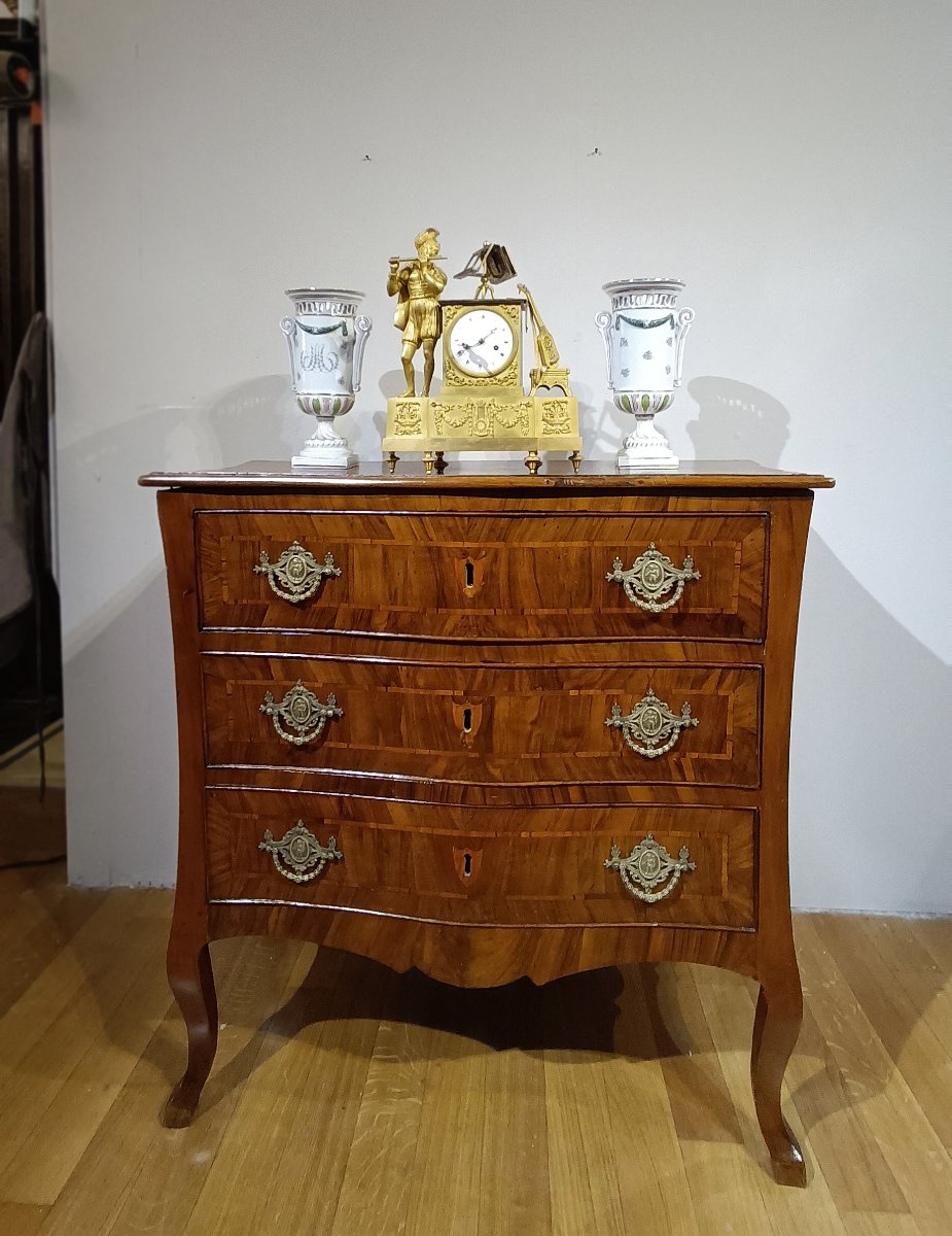 COMMODE EN NOYER LOUIS XV MILIEU DU 18ème SIÈCLE-photo-6