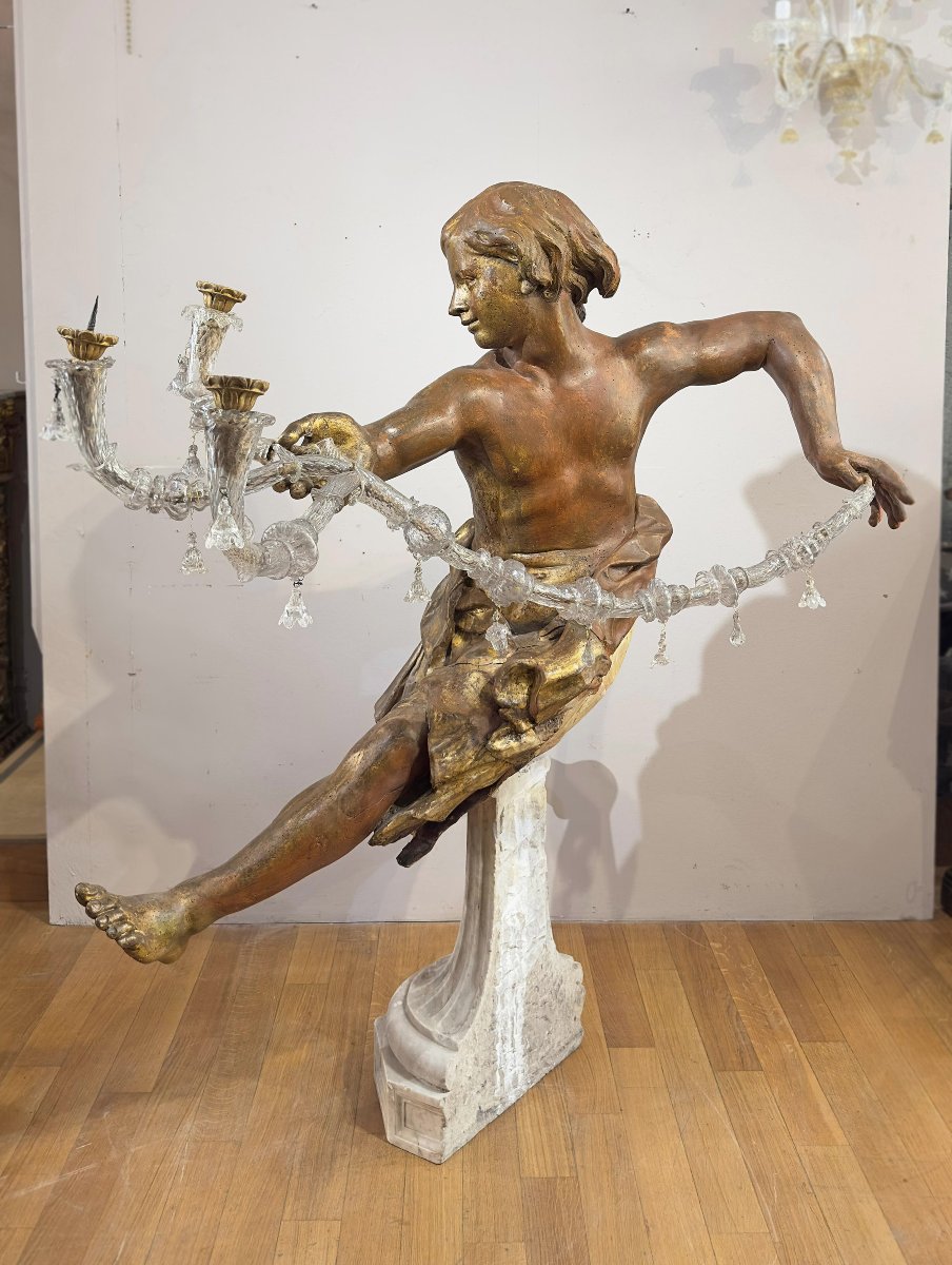 Mid-17th Century Gilded Wood Sculpture Of A Young Man -photo-2