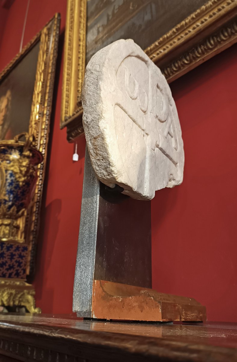 PANNEAU DE MARBRE À CHRISMON MILIEU DU 17ème SIÈCLE-photo-4