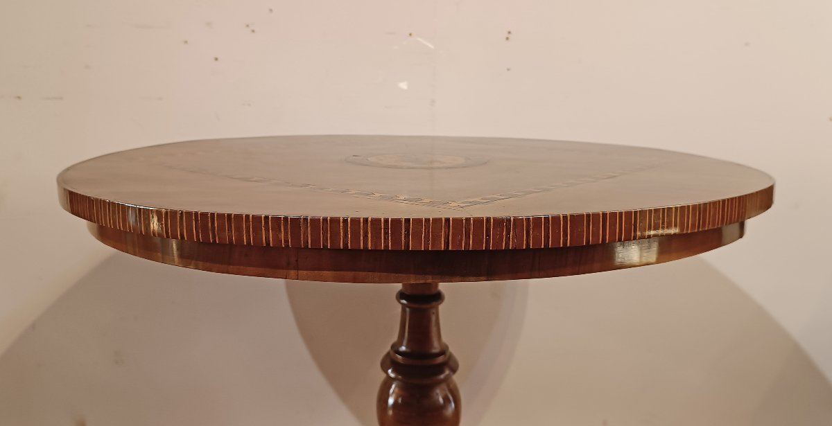 Mid-19th Century Round Coffee Table With Inlays-photo-3