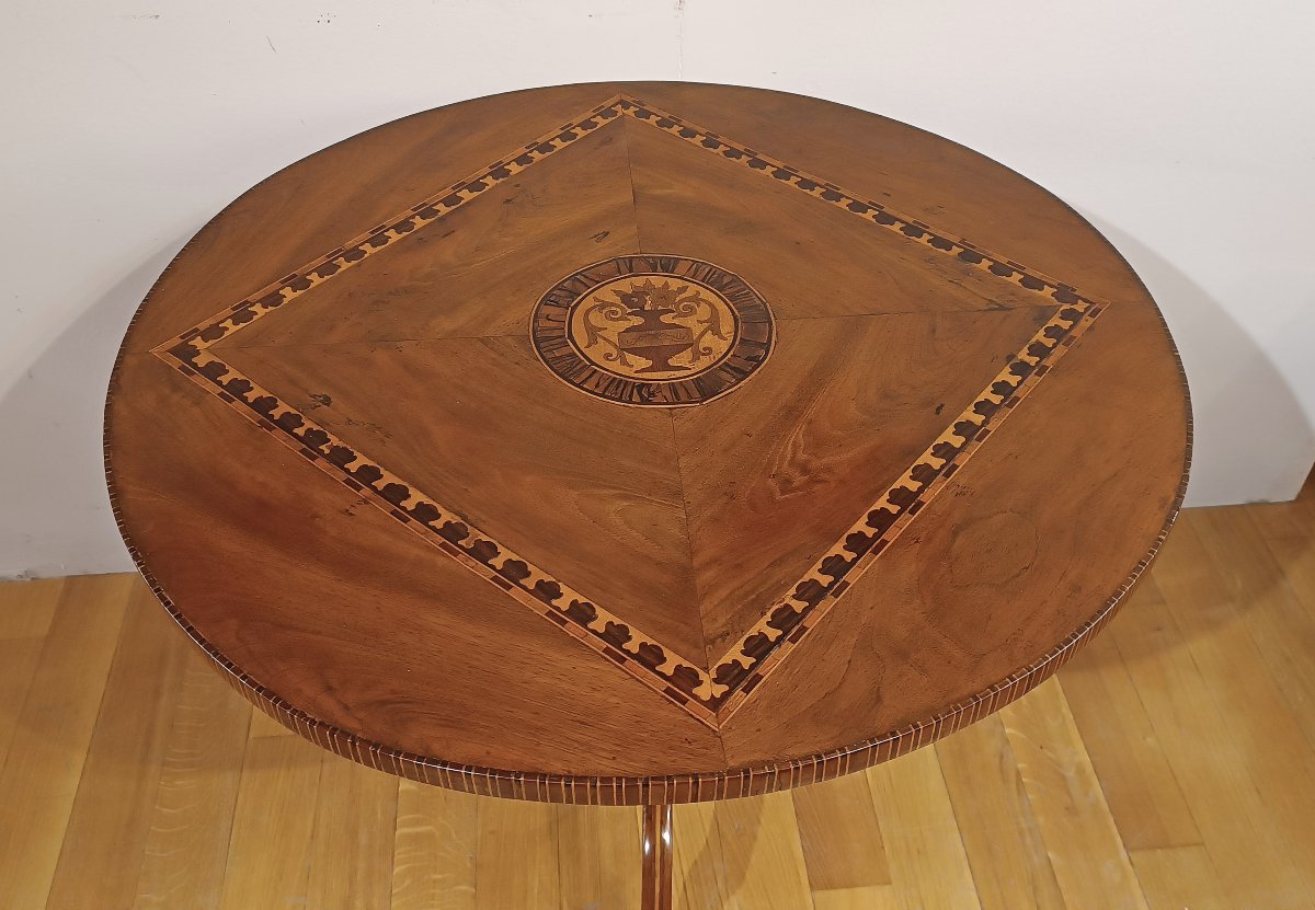 Mid-19th Century Round Coffee Table With Inlays-photo-4
