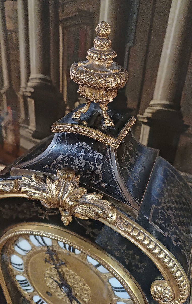 Mid-19th Century Louis XV Style Clock In Gilt Bronze And Inlays-photo-8