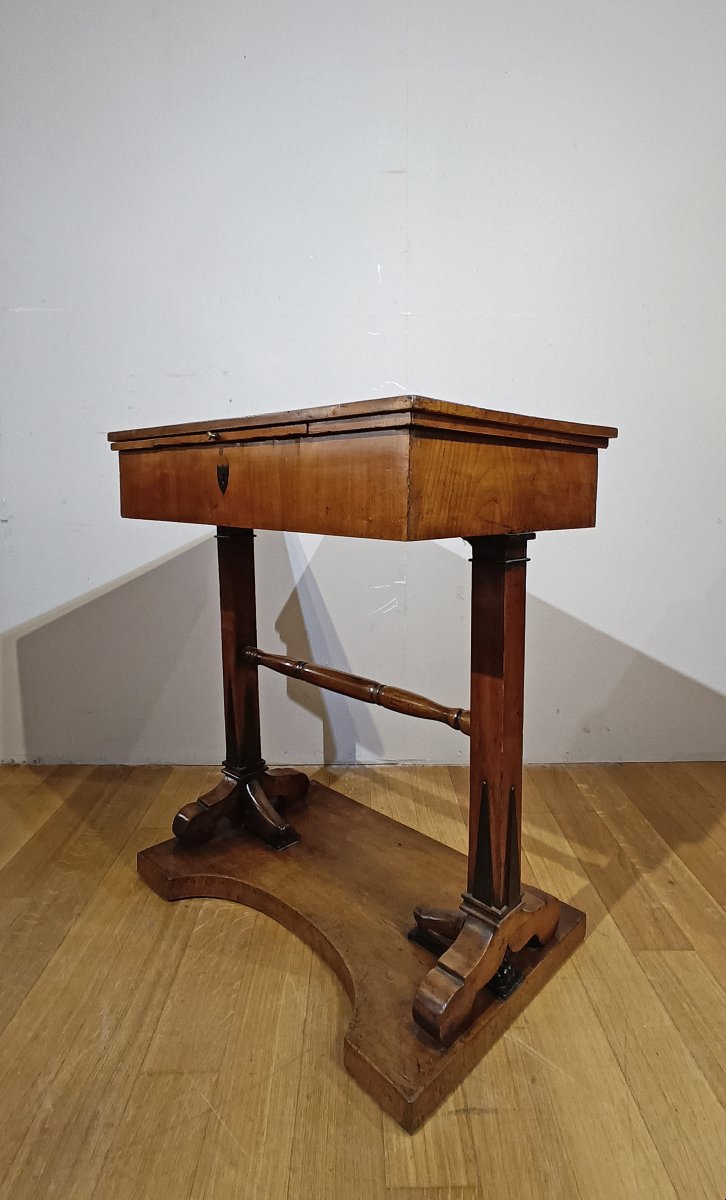 First Half Of The 19th Century Cherry Wood Coffee Table With Sliding Top-photo-2