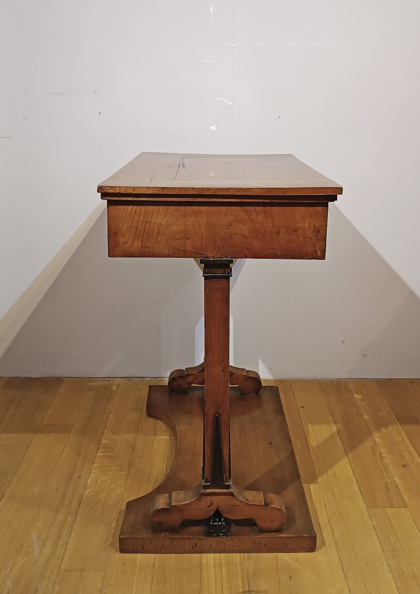 First Half Of The 19th Century Cherry Wood Coffee Table With Sliding Top-photo-2