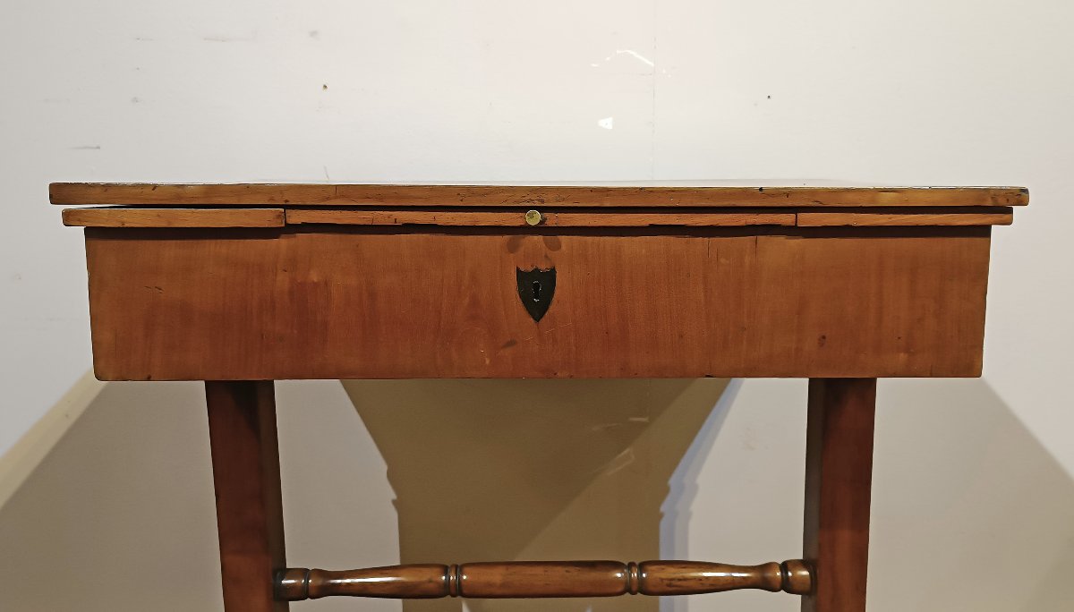 First Half Of The 19th Century Cherry Wood Coffee Table With Sliding Top-photo-5