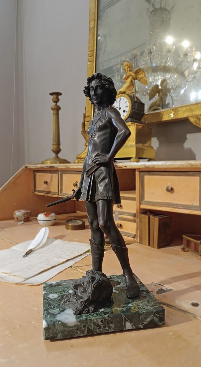 End Of The 19th Century Bronze Sculpture David And Goliath With Marble Base-photo-4