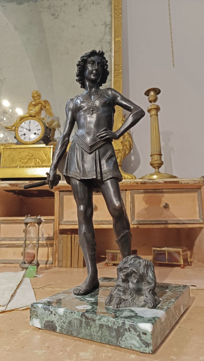 End Of The 19th Century Bronze Sculpture David And Goliath With Marble Base-photo-3