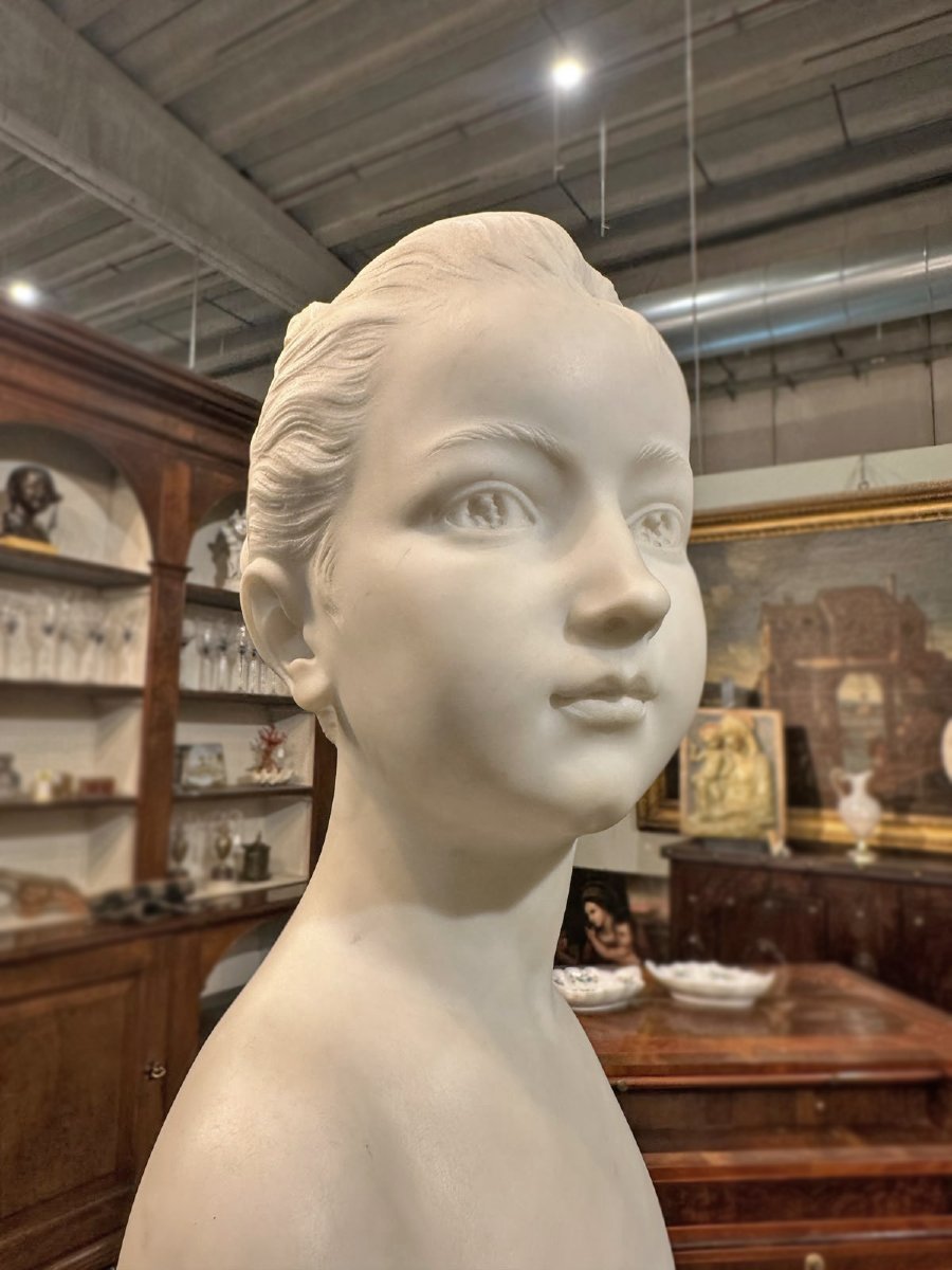 Early 19th Century Marble Bust Of A Young Woman-photo-2
