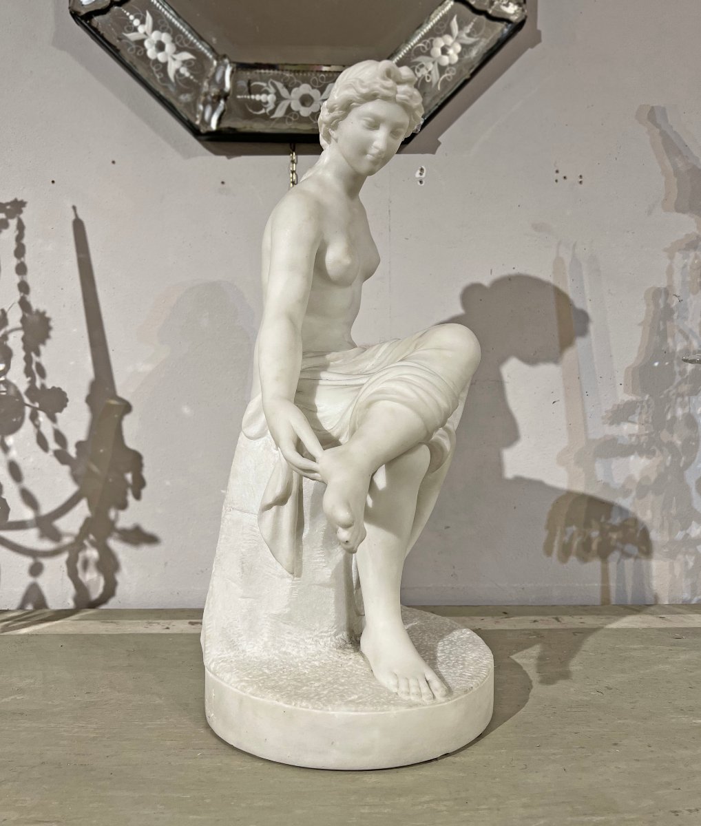 SCULPTURE DE VÉNUS AU BAIN MILIEU DU 19ème SIÈCLE-photo-3