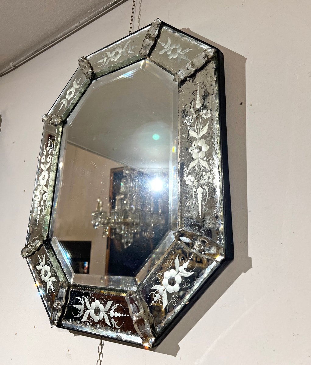 Mid 19th Century Mirror With Engraved Glass -photo-3