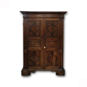 End Of The 17th Century Louis XIV Wardrobe In Solid Walnut