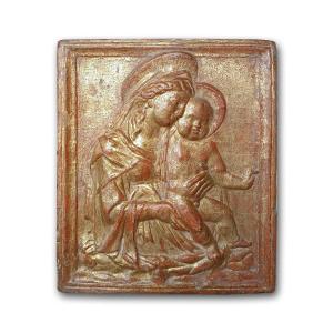 16th Century Golden Stucco Plaque Madonna And Child 
