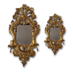 18th Century Pair Of Small Golden Mirrors With Candle Holders