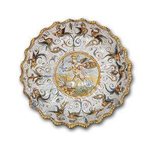 Second Half Of The 16th Century Polychrome Maiolica Plate 