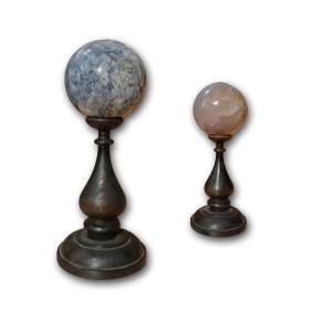 Early 19th Century Pair Of Quartz Spheres