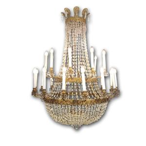 GRAND LUSTRE PANIER EN BRONZE DORÉ ET CRISTAL MILIEU DU 19ème SIÈCLE