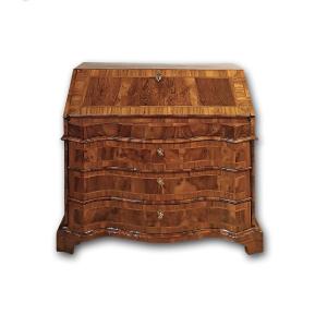 First Half Of The 18th Century Venetian Walnut Folding Cabinet