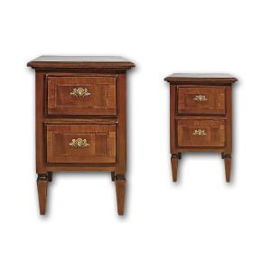 Second Half Of The 18th Century Pair Of Neoclassical Nightstands In Walnut With Inlays