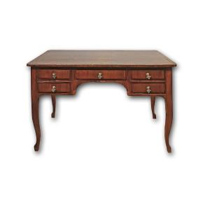 Mid-18th Century Louis XV Veneered Desk