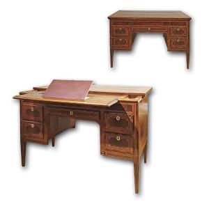 Late 18th Century Neoclassical Writing Desk With Inlays