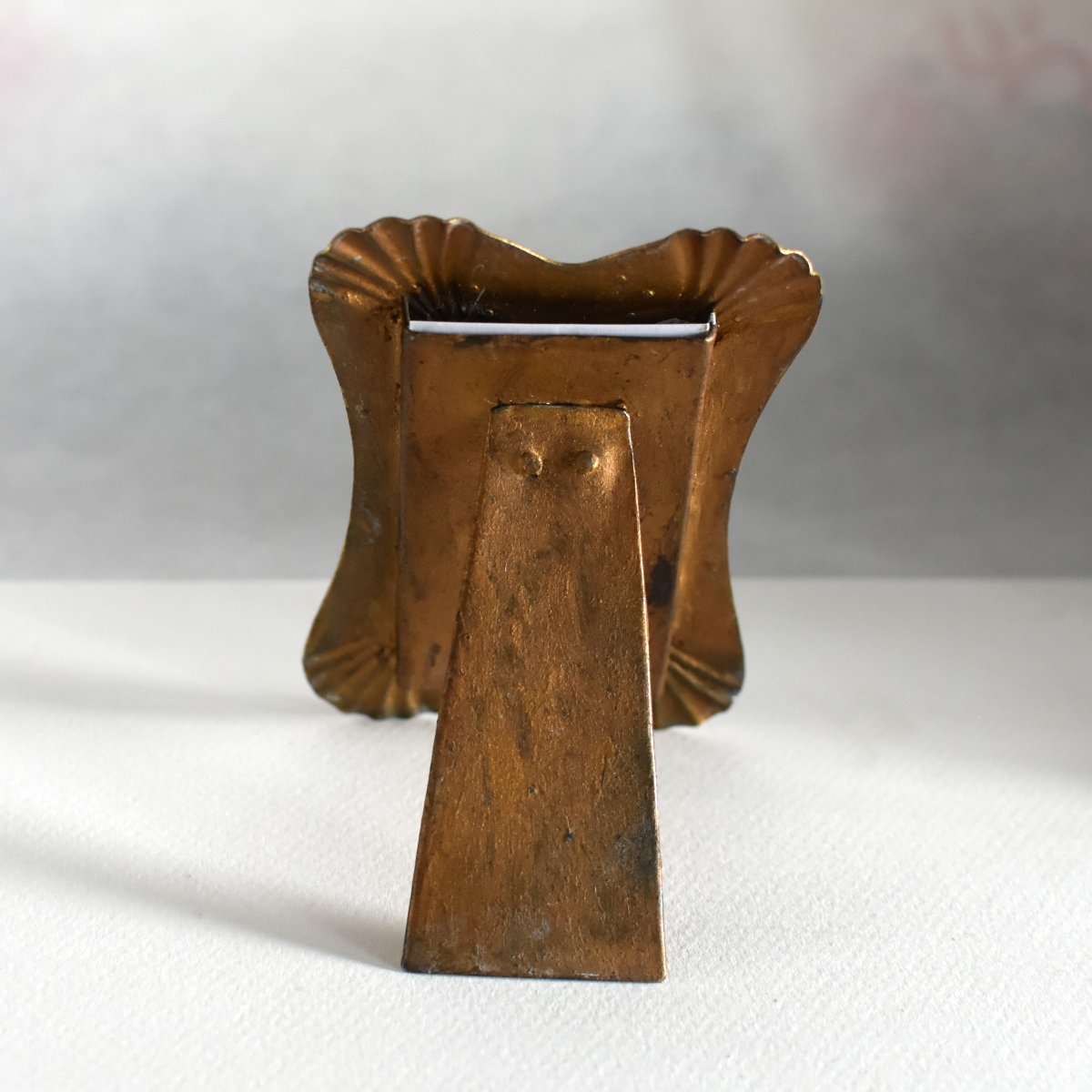 Small Art Nouveau Gilded Brass Table Picture Frame, Circa 1900-photo-1