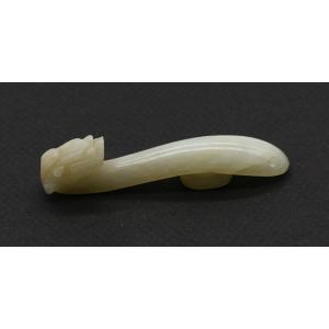 Carved Nephrite Jade Fibula / Staple, China, 20th Century