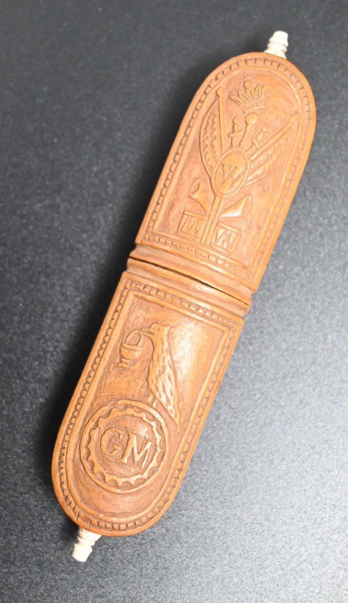 Nineteenth Century Carved Boxwood Needle Case-photo-2