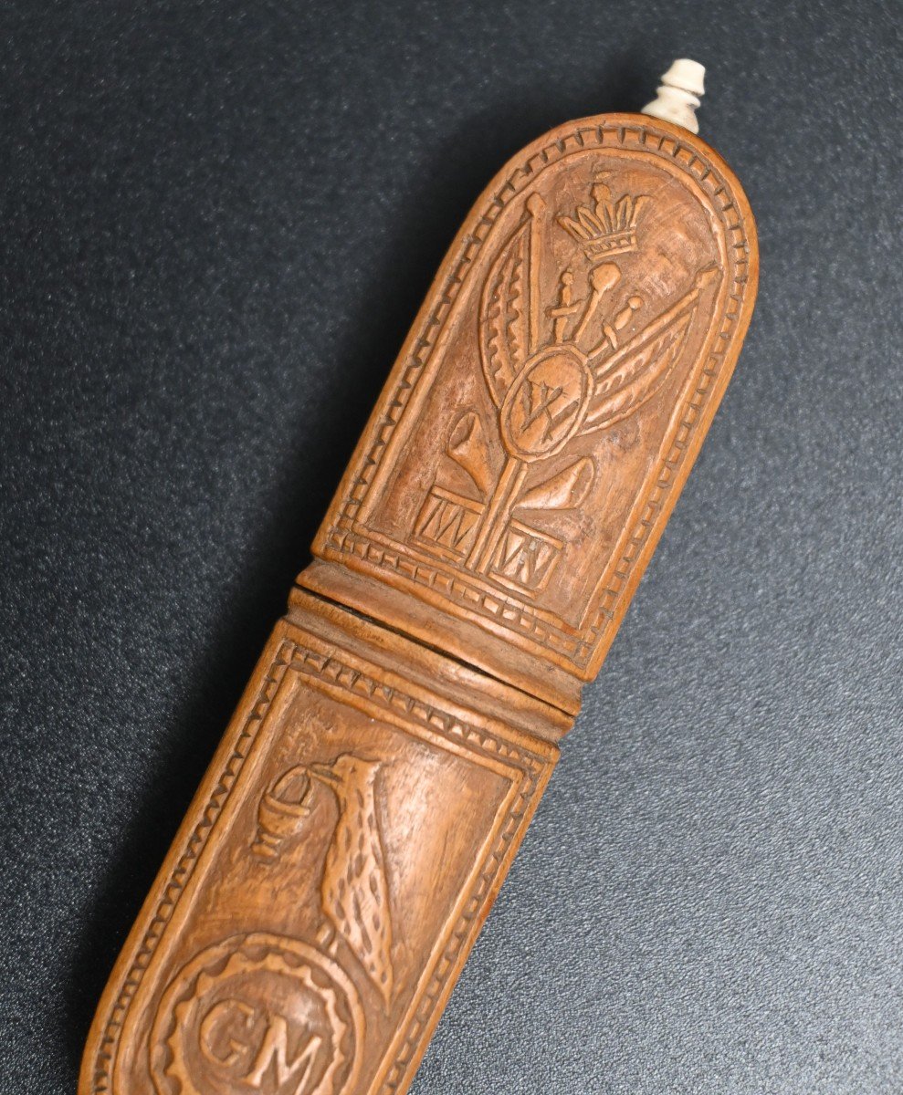 Etui à Aiguilles En Buis Sculpté  Du XIXe Siècle -photo-3