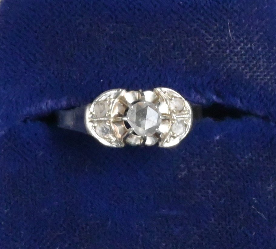 Bague Or Blanc 18 Carats Avec  Diamants