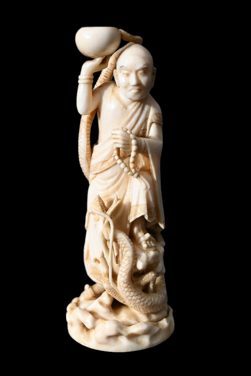 Okimono Of Good Quality. Sign. Japan Meiji Period (1868-1912)