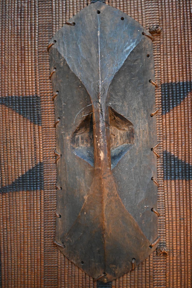 Antique African Fiber War Shield From The Ngbandi Tribe, Ubangi (dr Congo)-photo-2