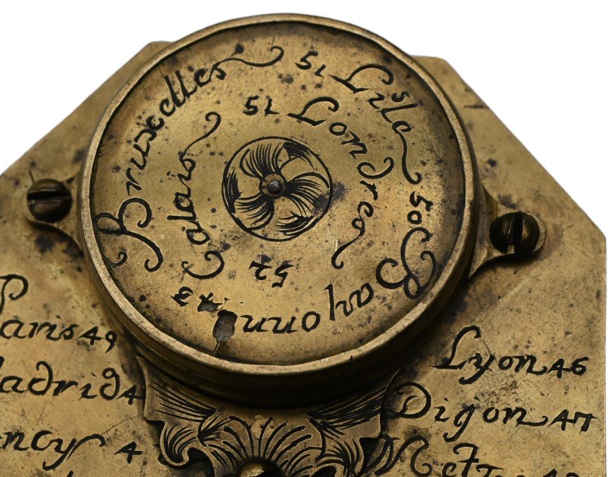 Pocket Sundial And Brass Compass By Michael Butterfield Paris, Circa 1700.-photo-4
