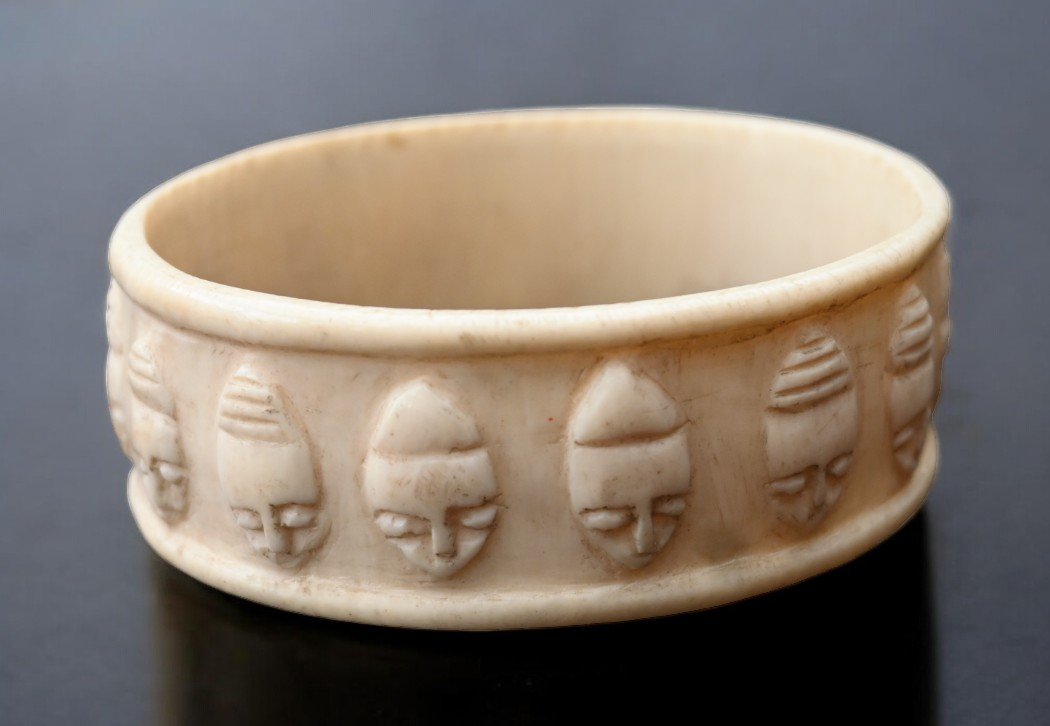  Bracelet From The Pende / Bapende Tribe – Dr Congo-photo-3