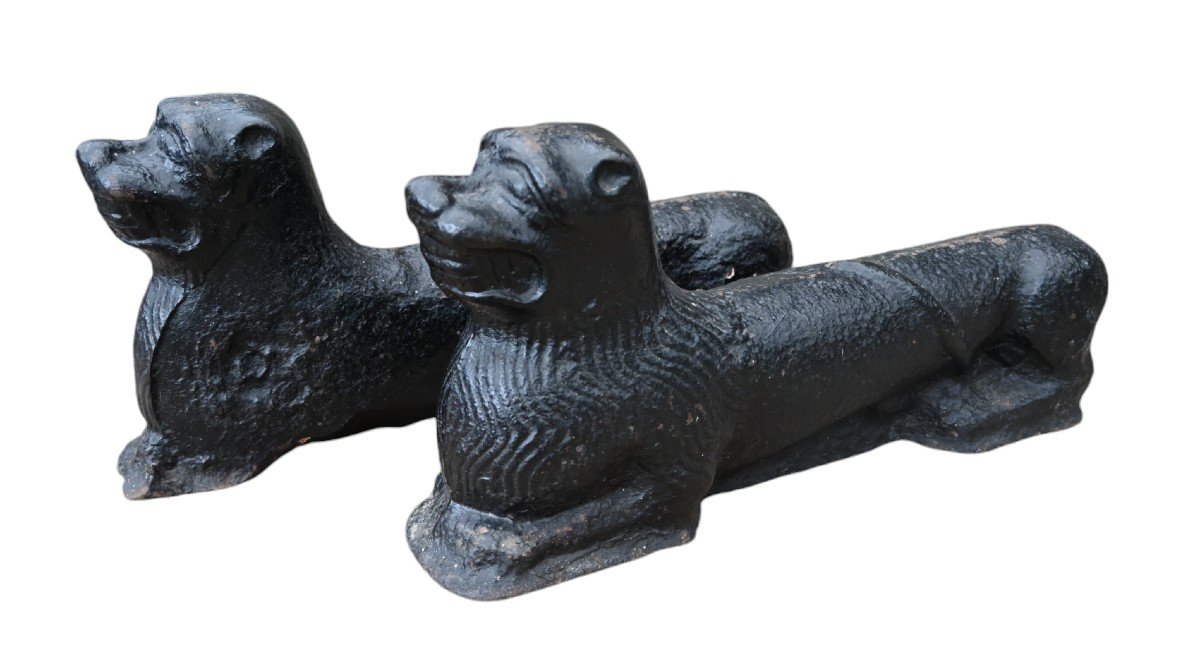  Pair Of Cast Iron Andirons In The Shape Of A Lying Dog, Wallonia (belgium), 16th Century