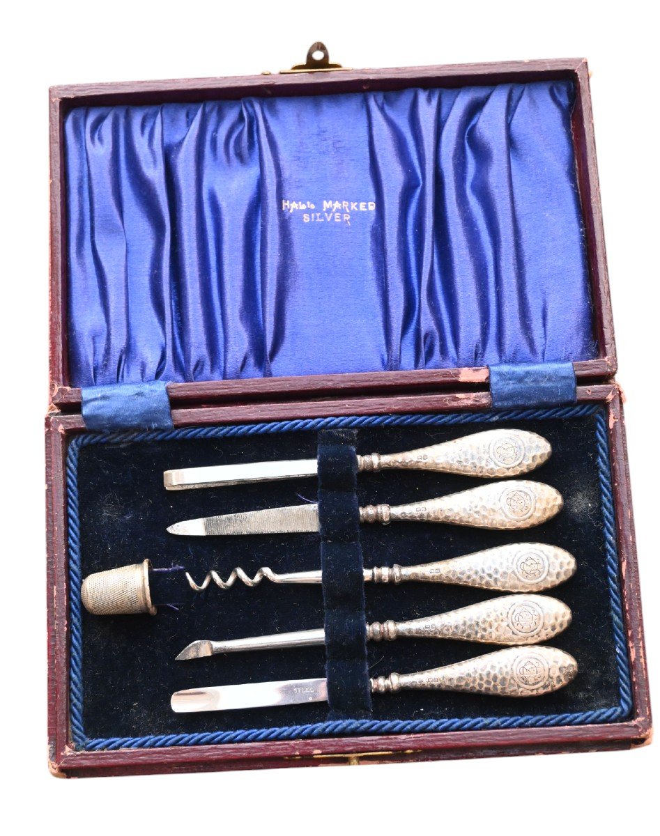 Silver Handle Toilet Set In Box, Birmingham 1917