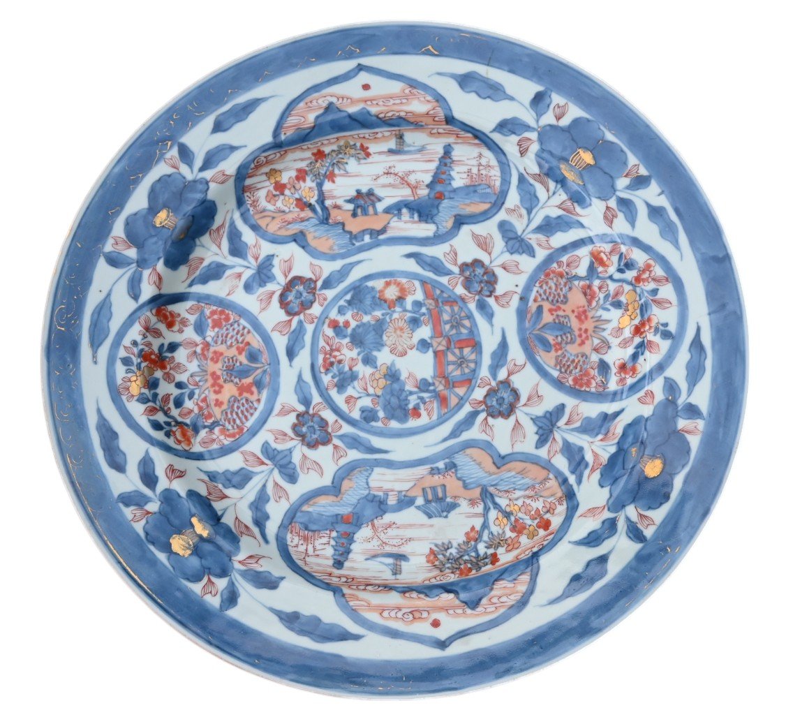 Large 18th Century Chinese Imari Porcelain Plate, Kangxi Period