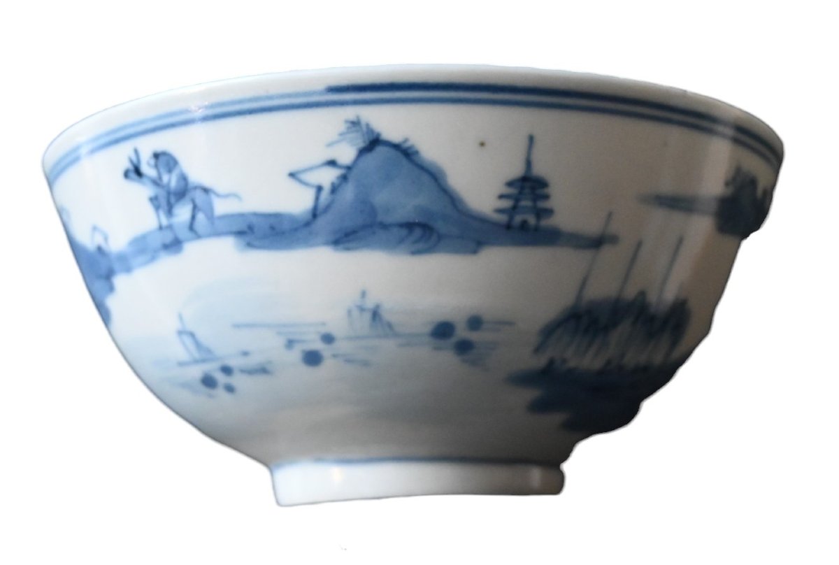 Pair Of Antique Chinese Blue And White Porcelain Bowls Marked Kangxi, 18th Century-photo-3