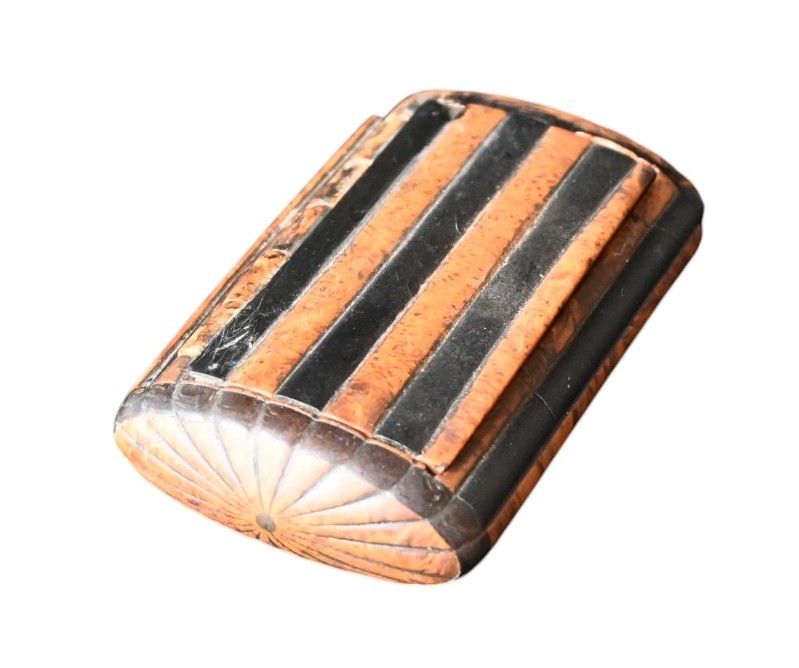 Wooden And Horn Snuffbox, 19th Century