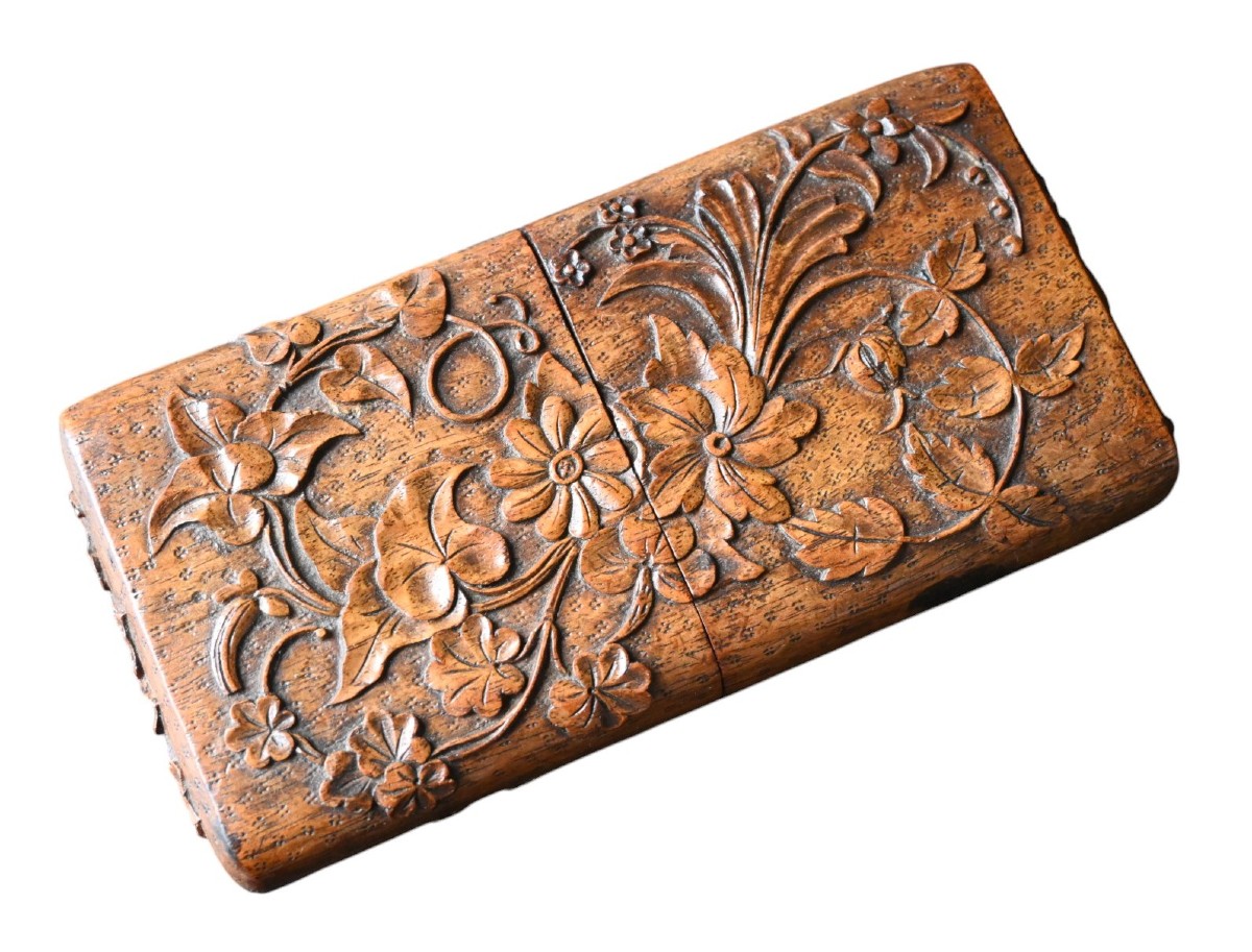 Cigar Case Carved In Wood, 19th Century