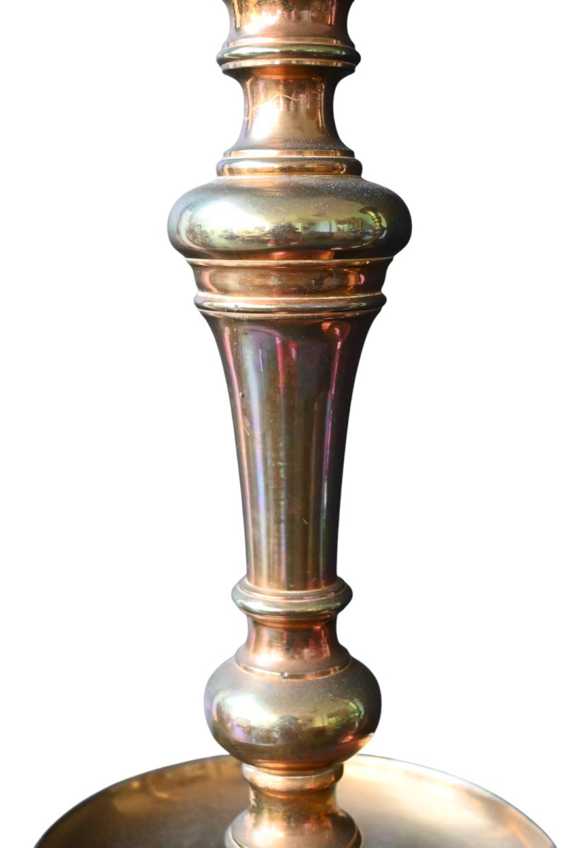 Paire de grands bougeoirs ( 34.5 cm) en bronze  du XVIIIe siècle-photo-4