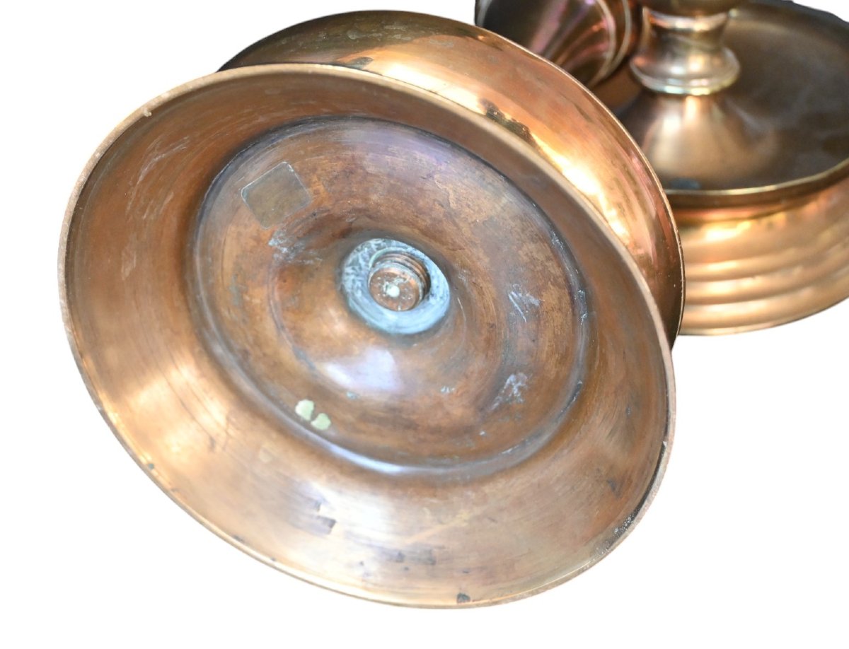 Paire de grands bougeoirs ( 34.5 cm) en bronze  du XVIIIe siècle-photo-2