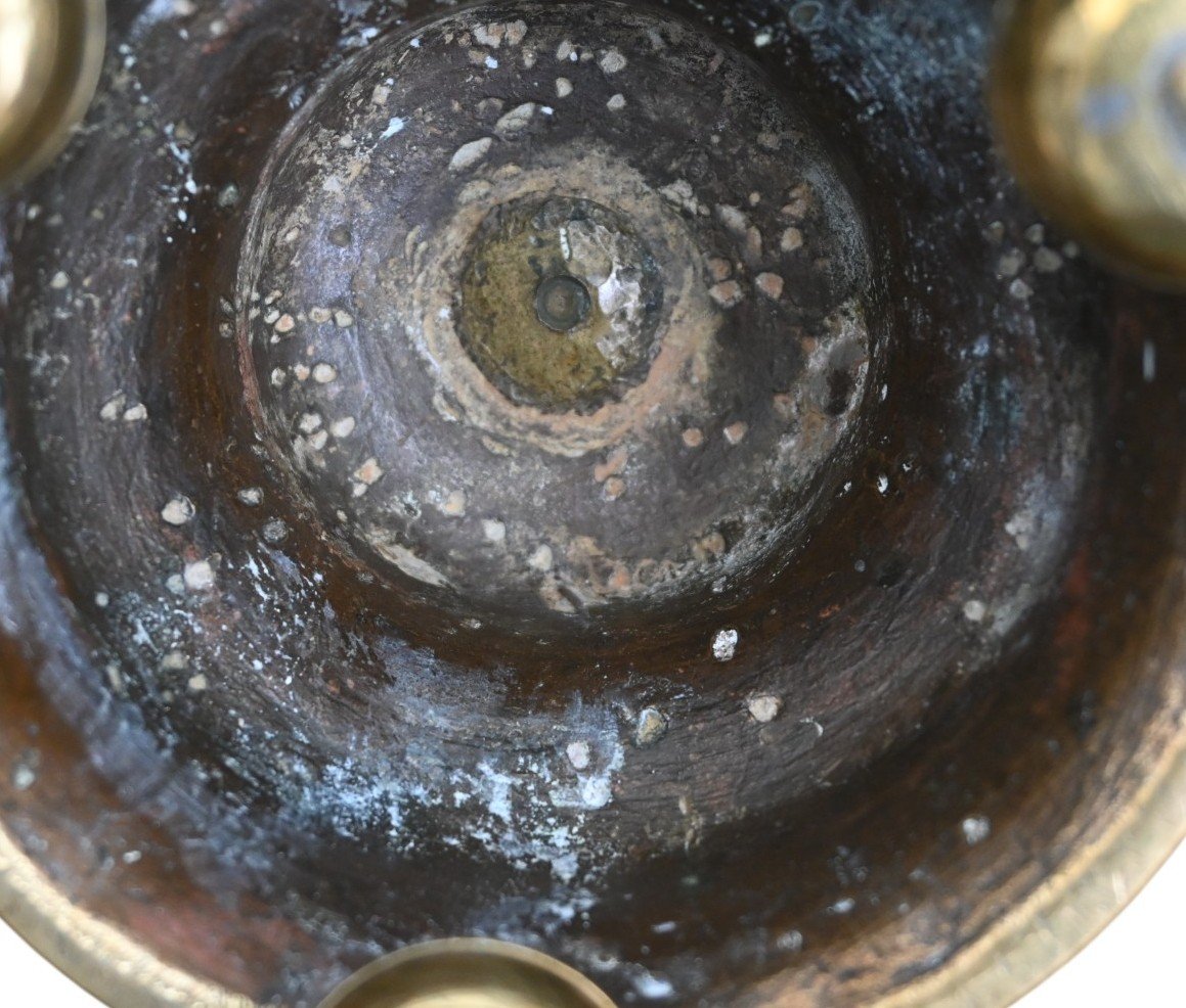Flemish Bronze Candlestick From The End Of The 16th Century-photo-3