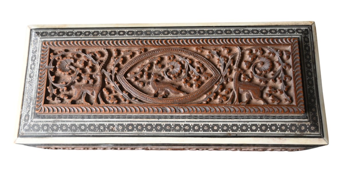 Indo-english Carved Wooden Box – 19th Century | Rajasthan Or Vizagapatam-photo-2