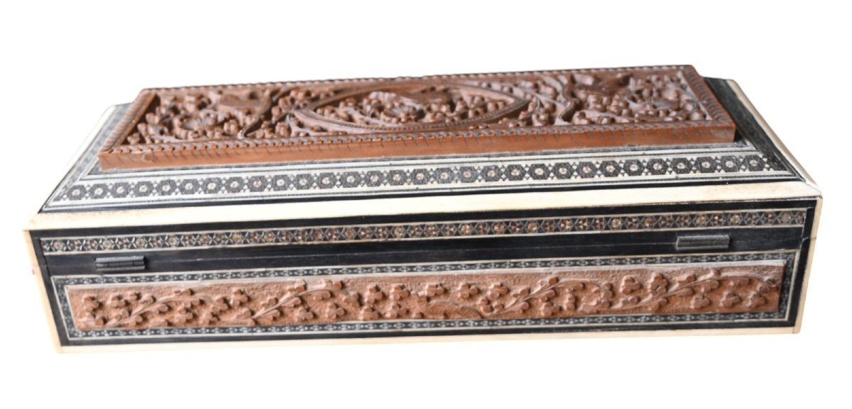 Indo-english Carved Wooden Box – 19th Century | Rajasthan Or Vizagapatam-photo-2