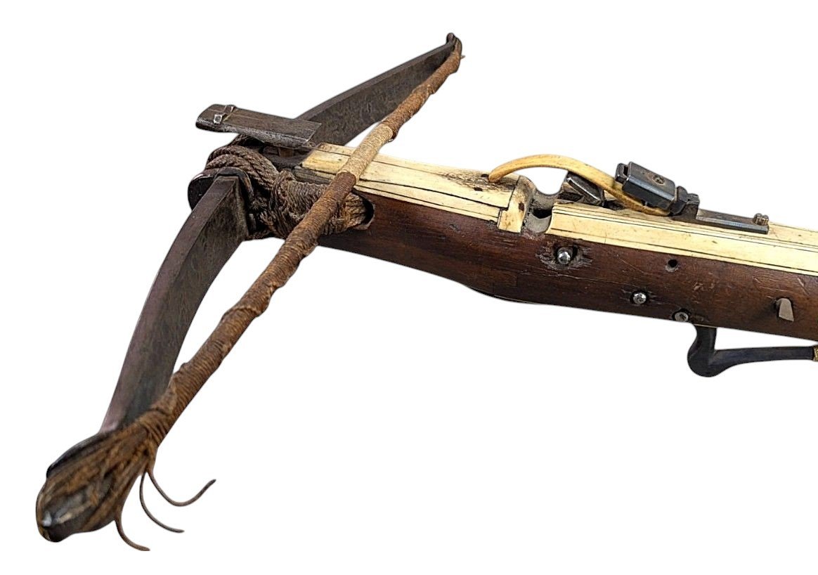 Rare 17th Century Swiss Or German Hunting Crossbow-photo-6