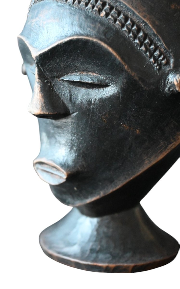 Coupe anthropomorphe Lele ou Kuba en bois sculpté, milieu du XXe siècle-photo-6